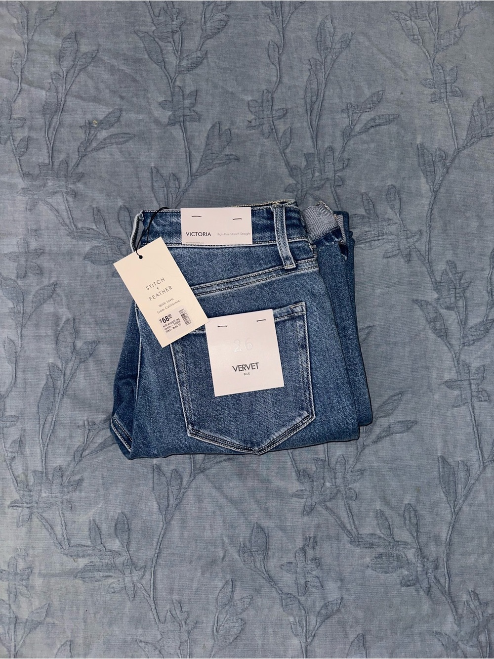 VERVET BY FLYING MONKEY Women's Straight Leg Jeans - Medium Blue NEW WITH TAGS!